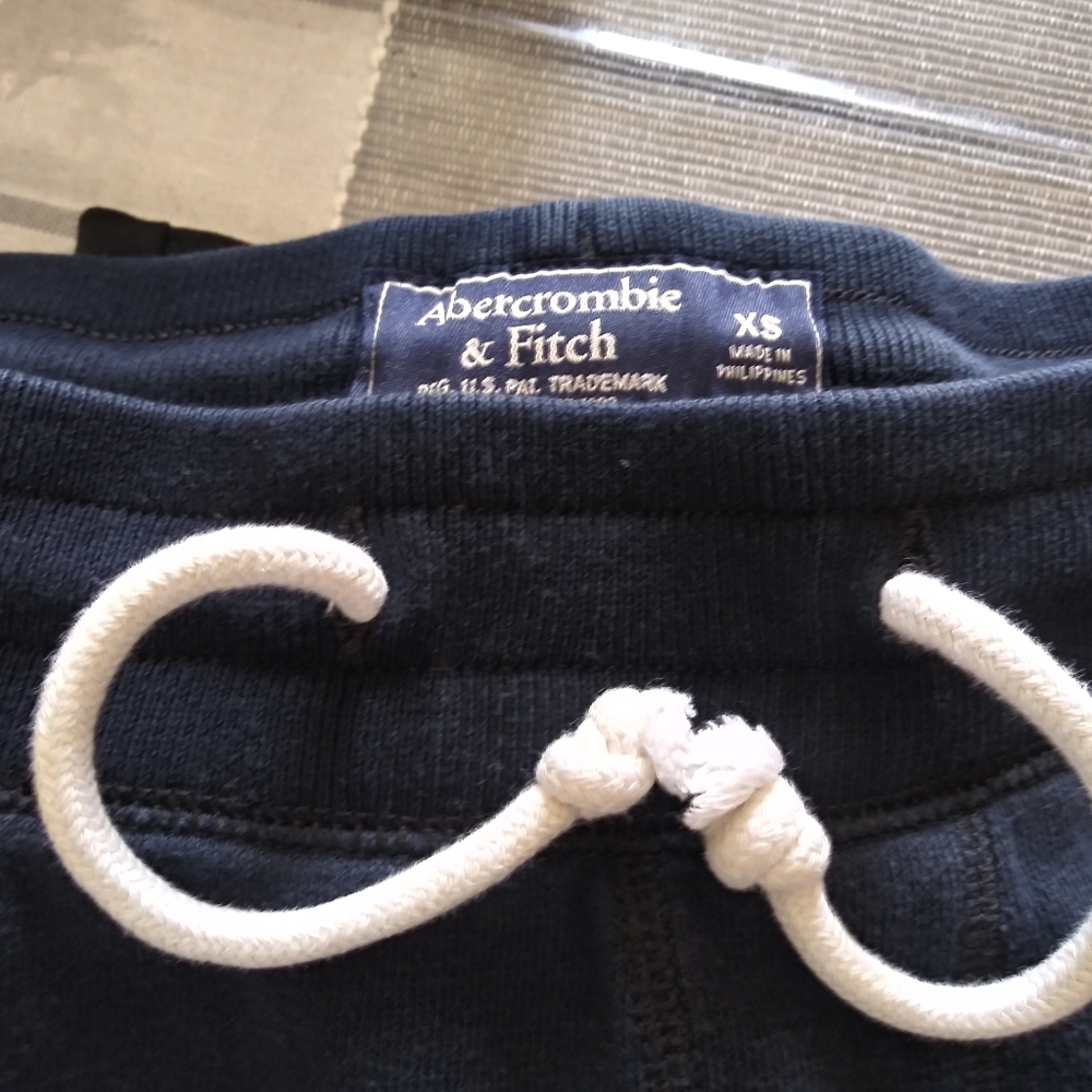 Sweatpants - Picture 3 of 3
